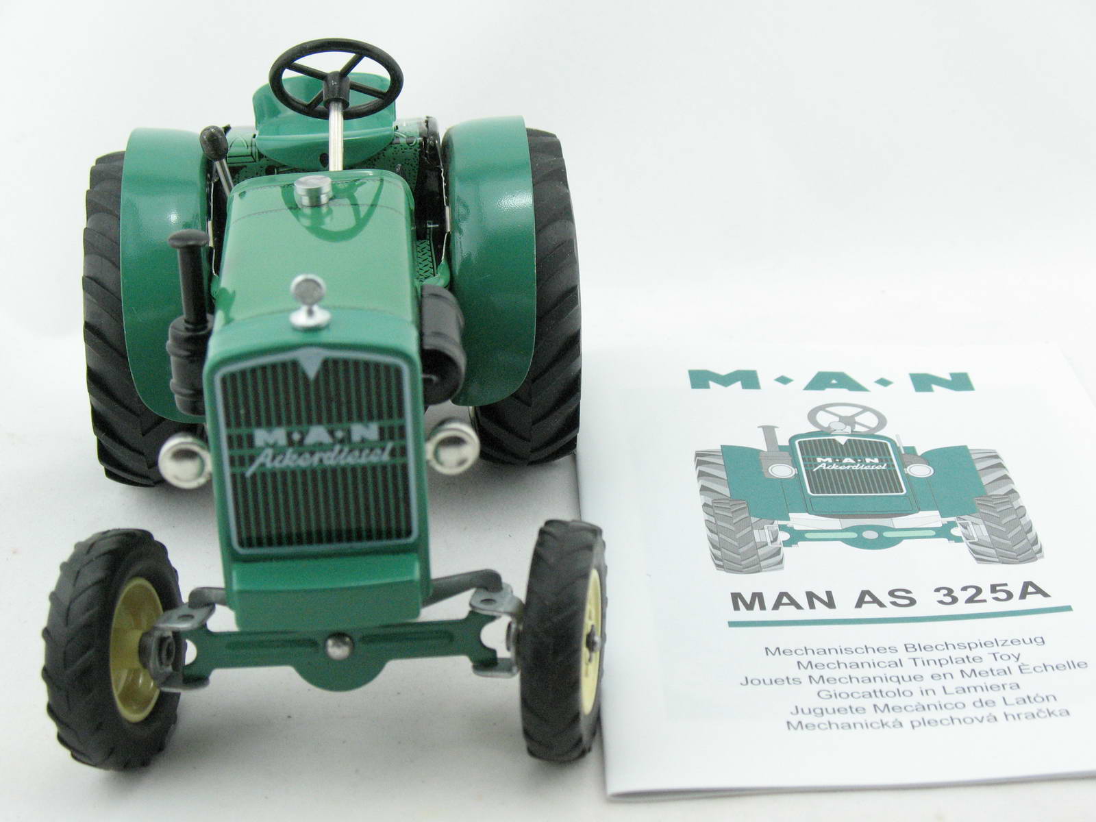 Traktor MAN AS 325 A von KOVAP - Blechspielzeug