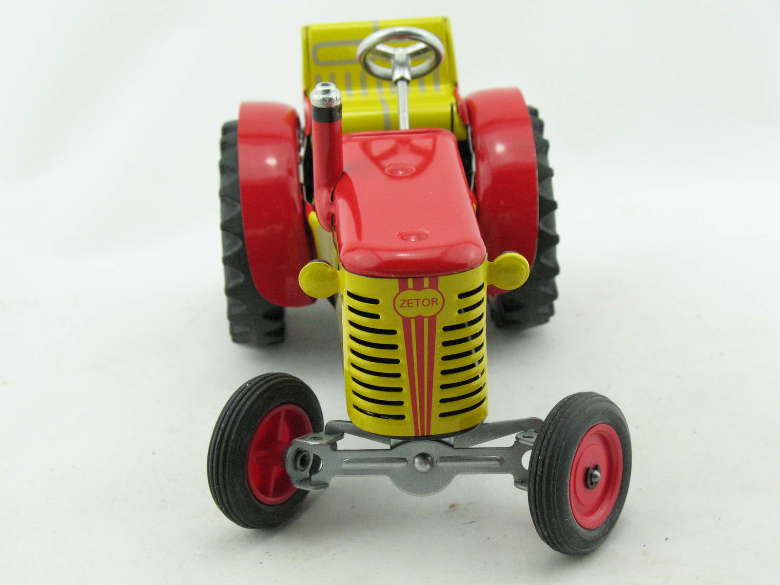 Traktor Zetor rot von KOVAP 0380r Blechspielzeug 